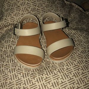 Size 3 (Kalli Brand ) baby sandals
